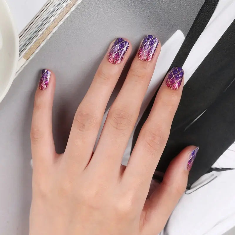 Grape Grid - Graphic Polish Wraps